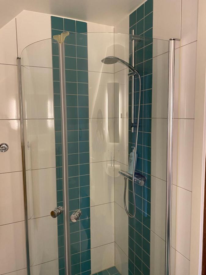 Anitas B&B Stockholm/Vaellingby المظهر الخارجي الصورة