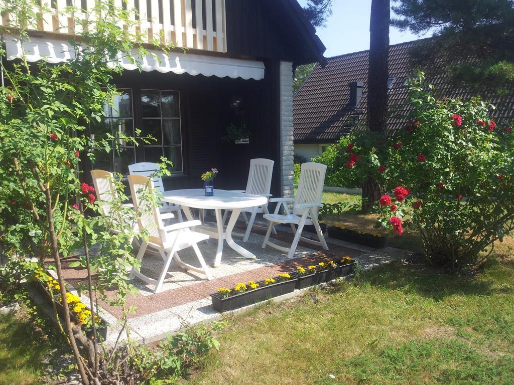 Anitas B&B Stockholm/Vaellingby المظهر الخارجي الصورة